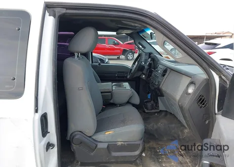 2012 Ford F-250 Xl z USA, uszkodzony, nr VIN 1FT7X2A67CED07553